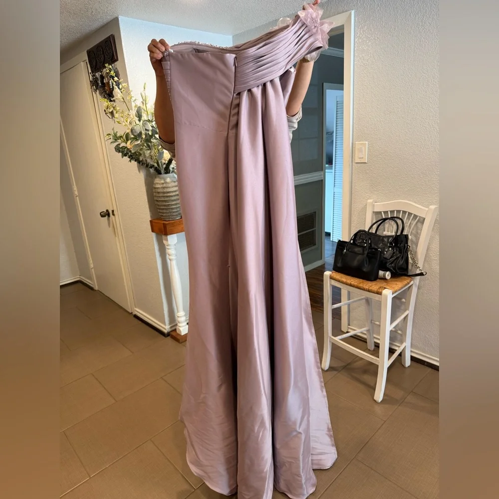 One-Shoulder Mauve Evening Gown with Floral Detail - Picture 7 of 7